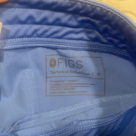 Fig's Scrub - Picture 4 of 4